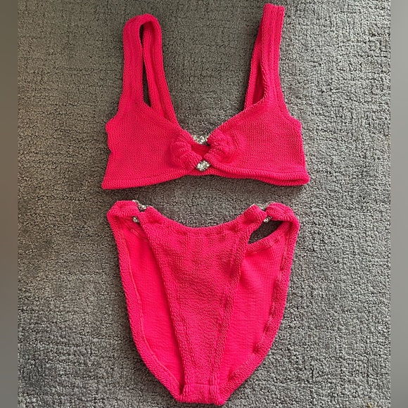 Hunza g hot pink bikini